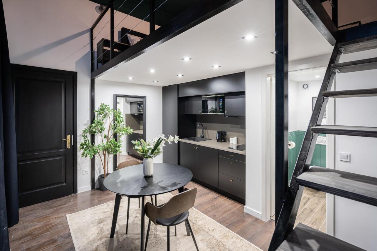 E41 - Trendy Boutique Apartments - Prime Spot By Bqa Budapest Eksteriør billede